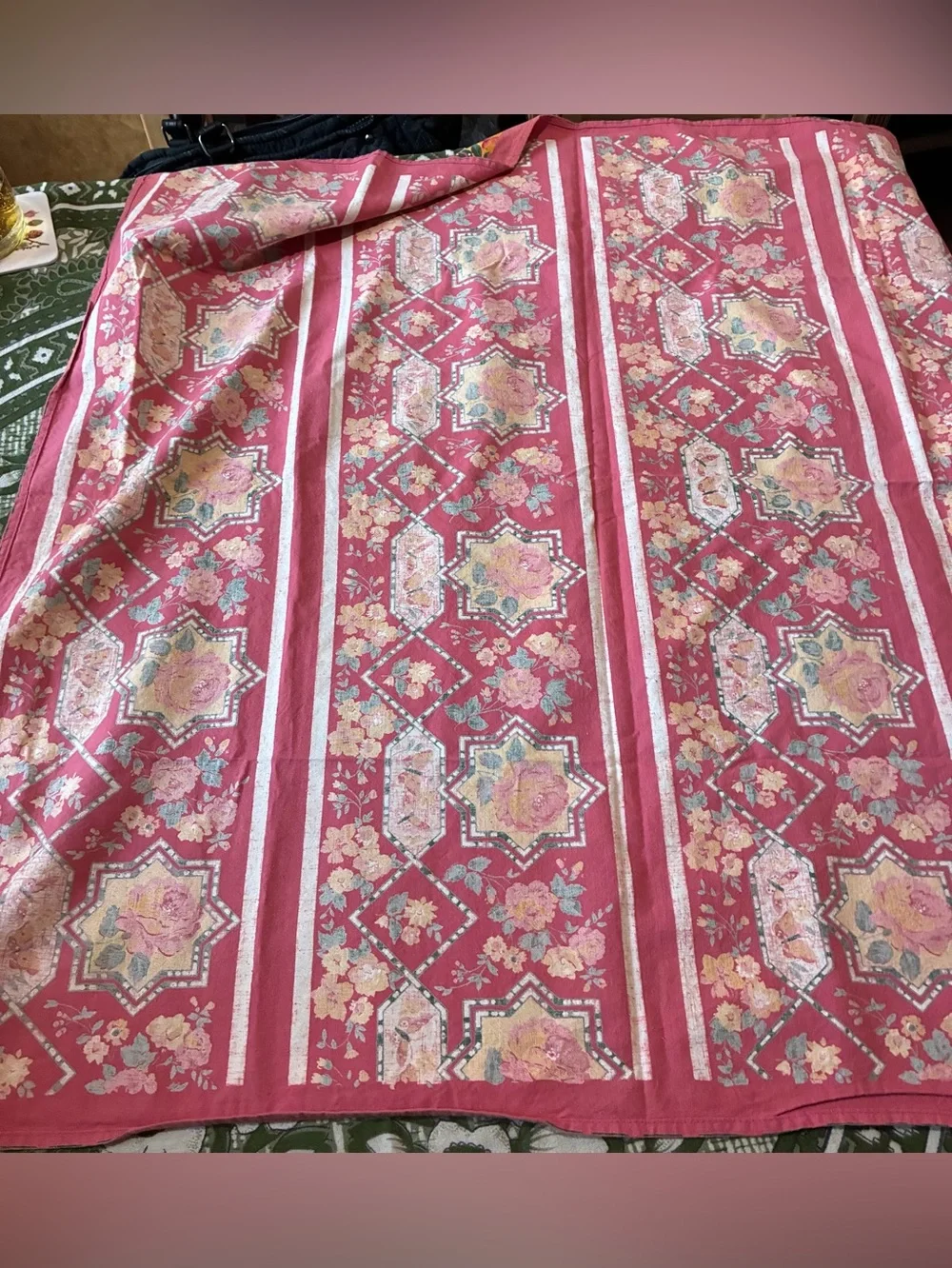 Vintage ‘93 April Cornell 36x34” Tablecloth. This vintage fabric is the 